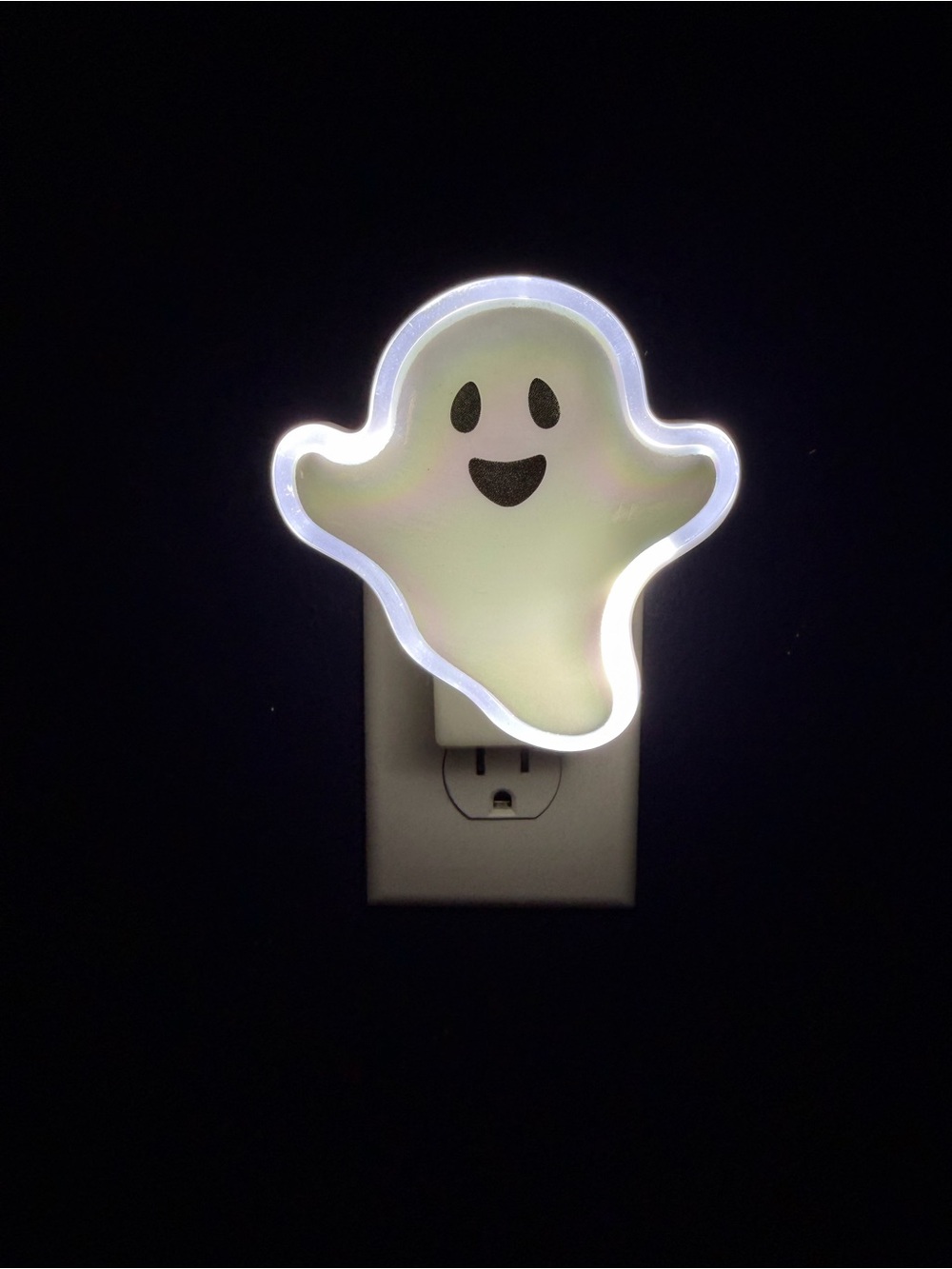 Bath & Body Works Glowing Ghost Night Light - White